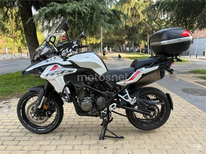 Benelli TRK 502 - Vista 4