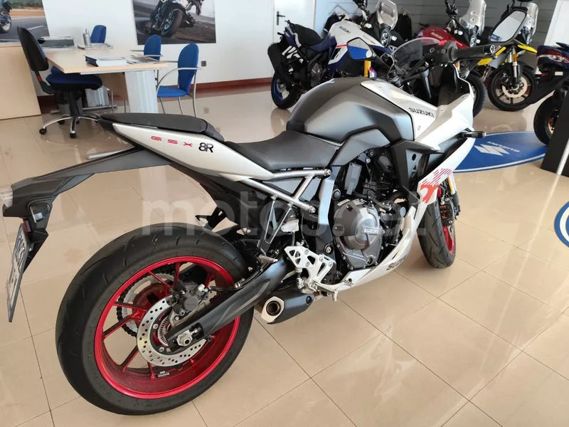 Suzuki GSX-8R 7500 € 2024 Girona - 2