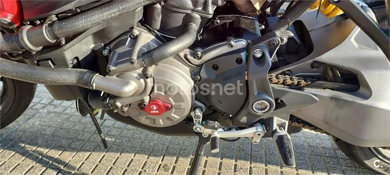 Ducati Monster 821 - Vista 9