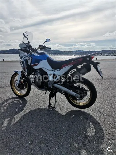 Honda CRF1000L Africa Twin - Vista 3