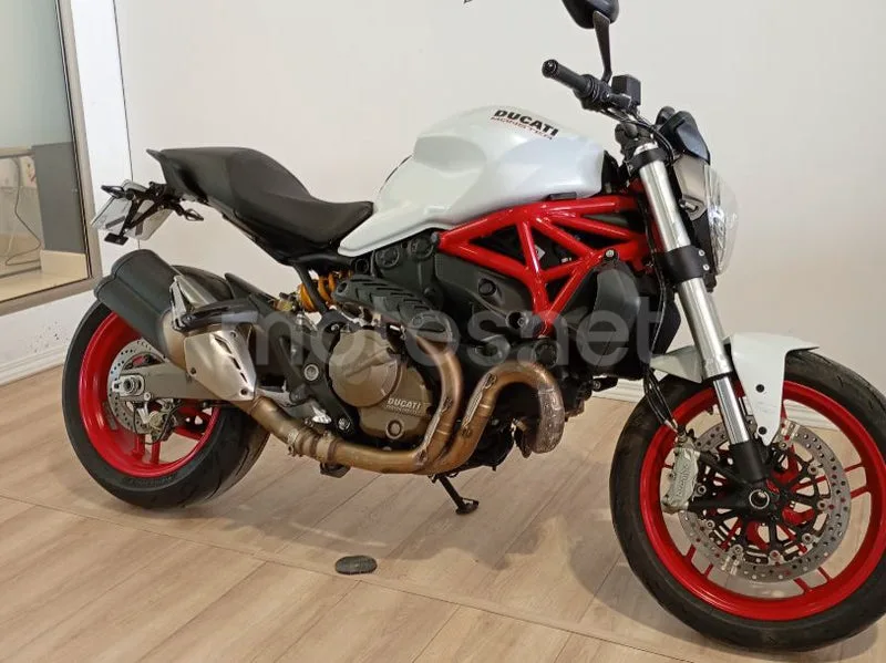 Ducati Monster 821 6795 € 2016 Alicante - 2
