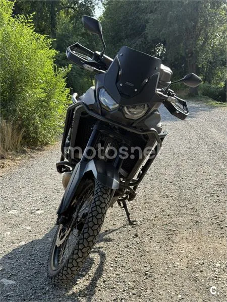Honda CRF1100L Africa Twin - Vista 3