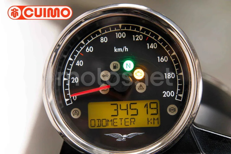 Moto Guzzi V7 III - Vista 24