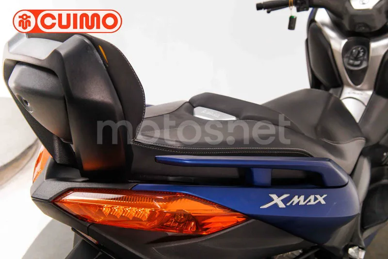Yamaha XMAX 300 - Vista 18