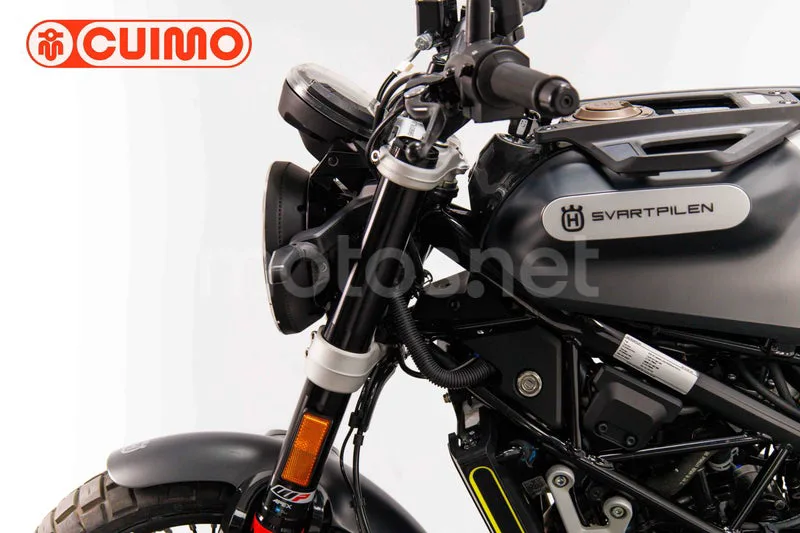 Husqvarna Svartpilen 125 - Vista 21