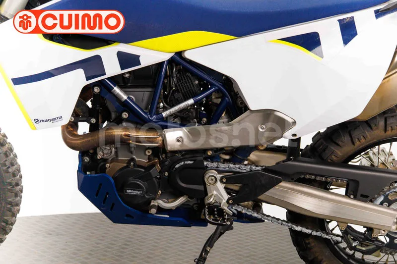 Husqvarna 701 Enduro - Vista 19