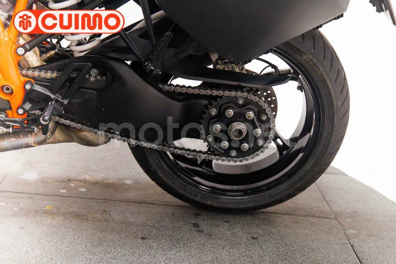 KTM 1290 Super Duke GT - Vista 18