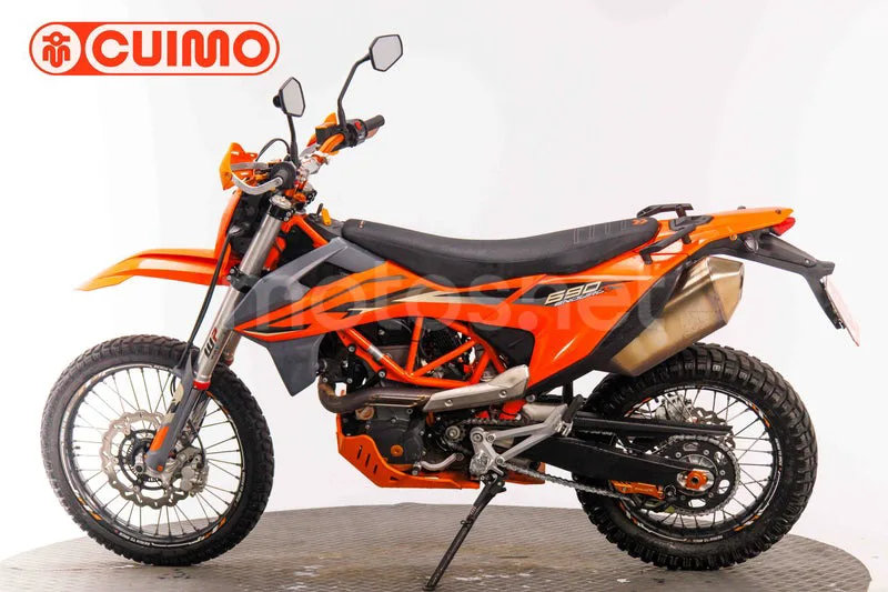 KTM 690 Enduro R - Vista 8