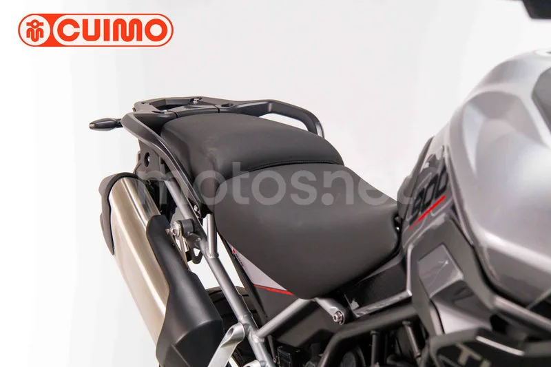 Triumph Tiger 900 - Vista 13