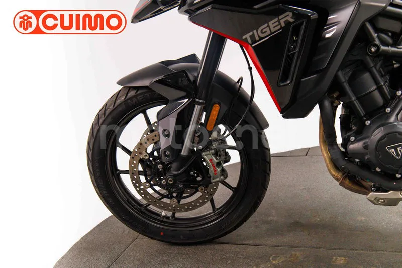 Triumph Tiger 900 - Vista 24