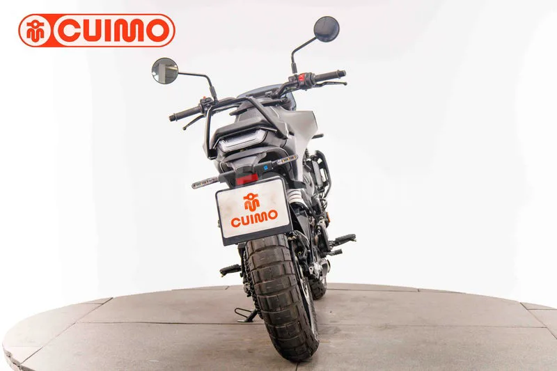 Husqvarna Svartpilen 125 - Vista 6