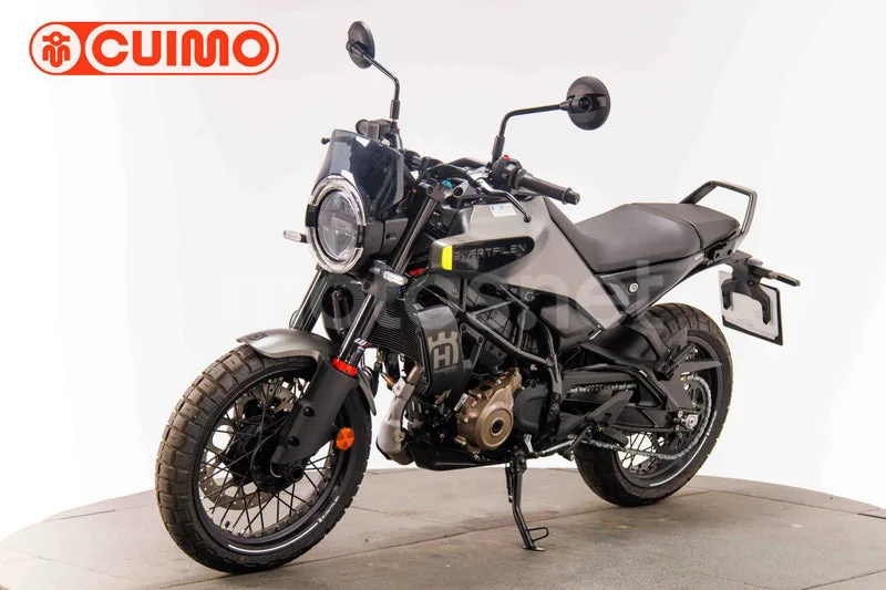 Husqvarna Svartpilen 125 - Vista 10
