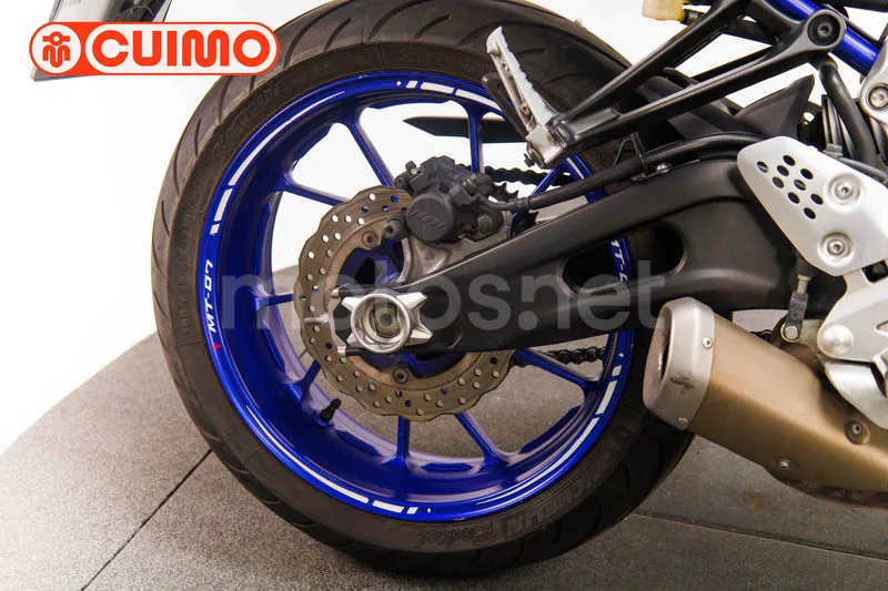 Yamaha MT-07 - Vista 16