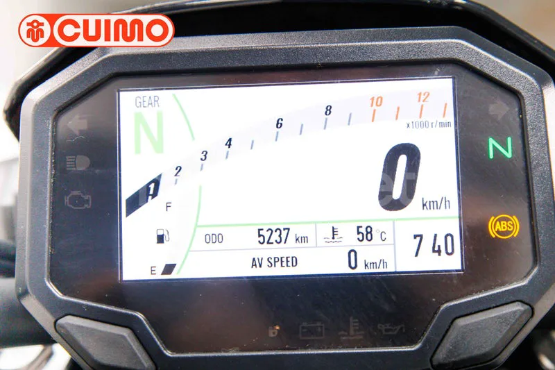 Kawasaki Z650 - Vista 24