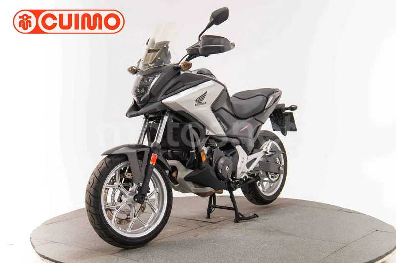 Honda NC750X - Vista 9