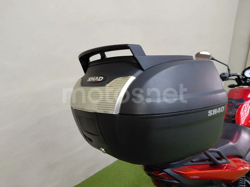 Yamaha YS125 - Vista 10