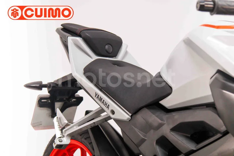 Yamaha MT-125 - Vista 12