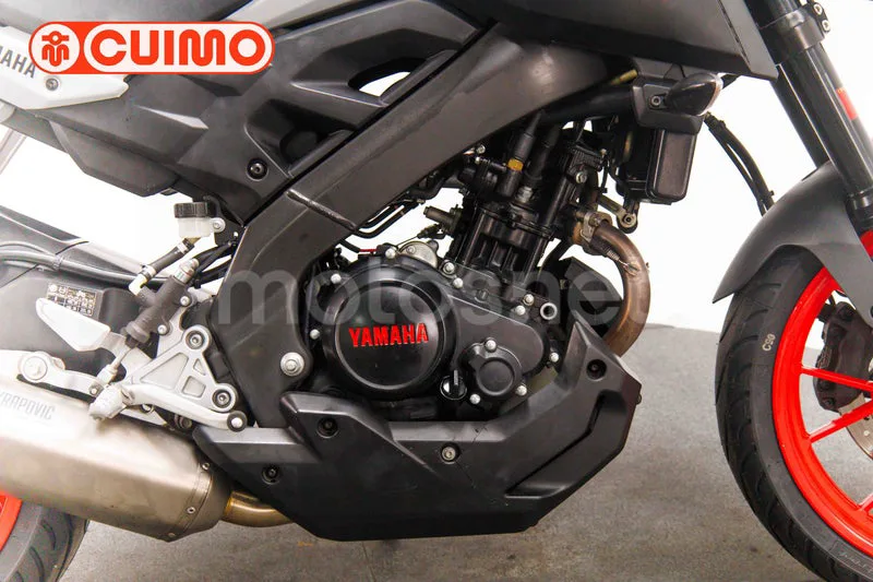 Yamaha MT-125 - Vista 13