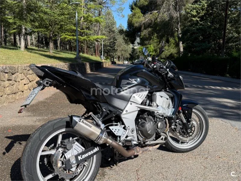 Kawasaki Z750 - Vista 8