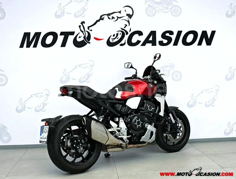 Honda CB1000R - Vista 3