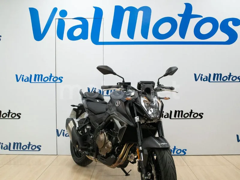 Voge 625R - Vista 4