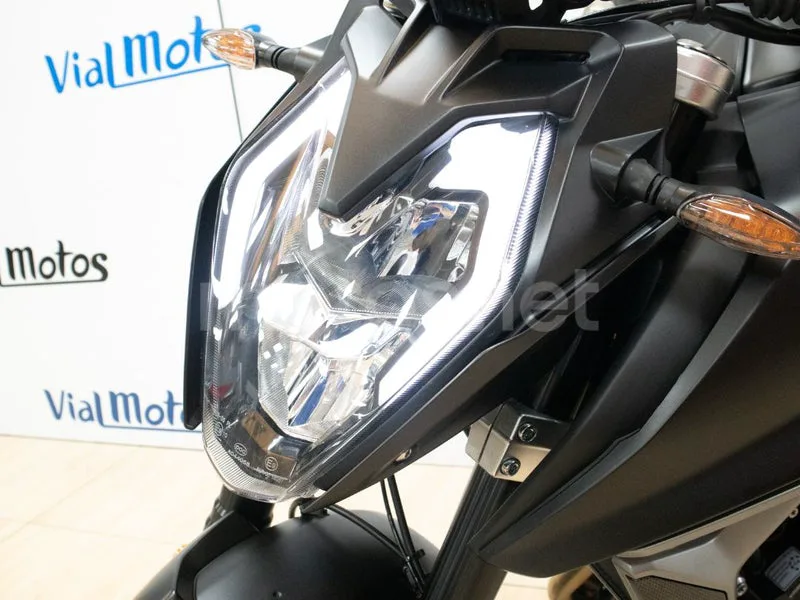 Voge 625R - Vista 6