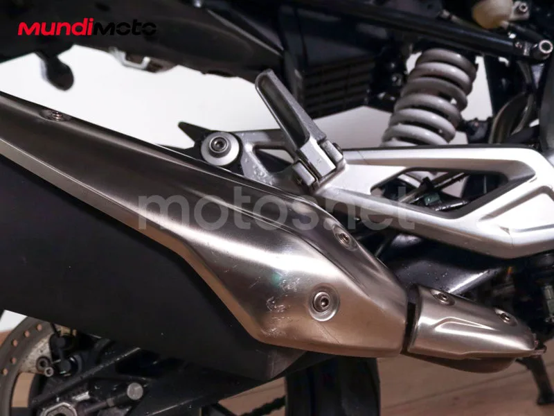 BMW G 310 R - Vista 25
