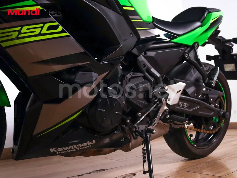 Kawasaki Ninja 650 - Vista 10