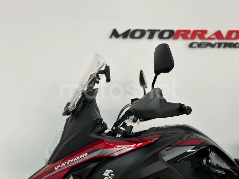 Suzuki V-Strom 650XT - Vista 17