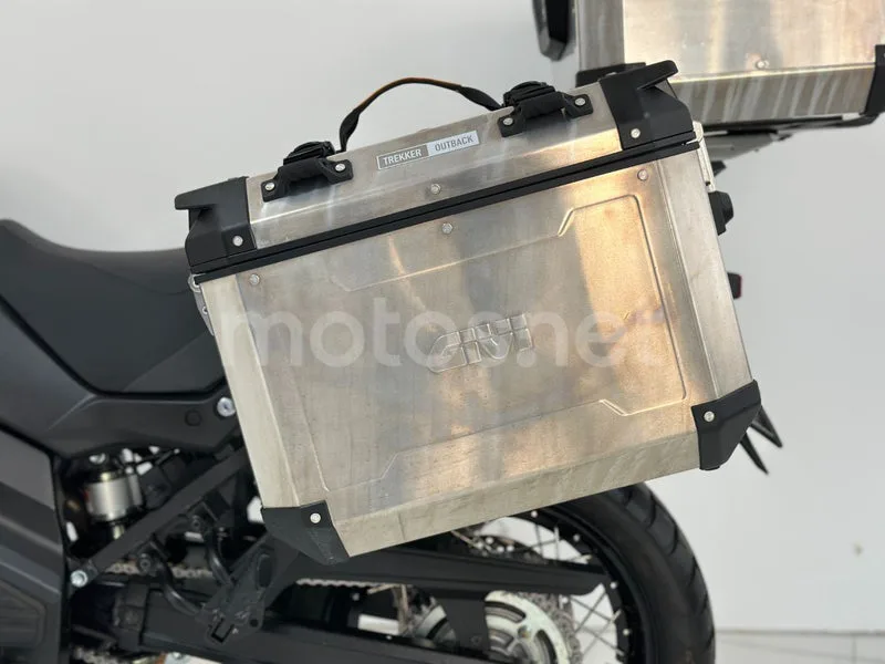 Suzuki V-Strom 650XT - Vista 23