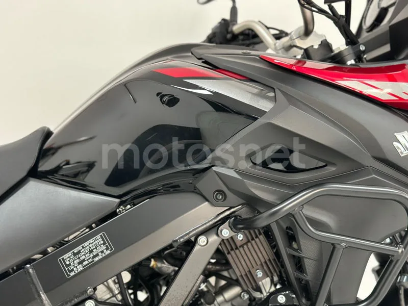 Suzuki V-Strom 650XT - Vista 31