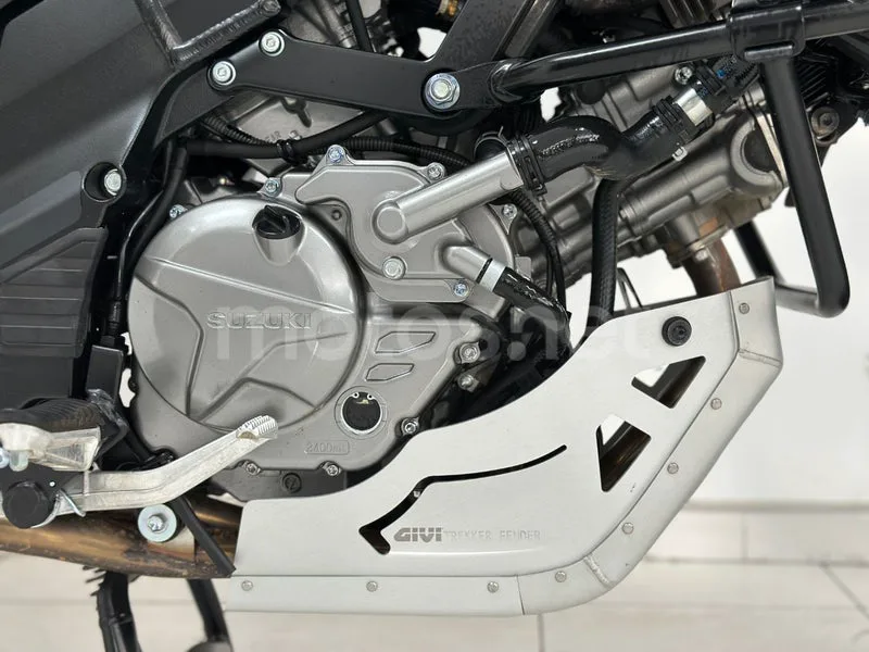 Suzuki V-Strom 650XT - Vista 32