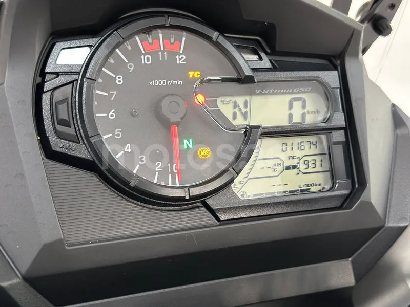 Suzuki V-Strom 650XT - Vista 37