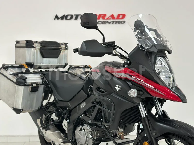 Suzuki V-Strom 650XT - Vista 5