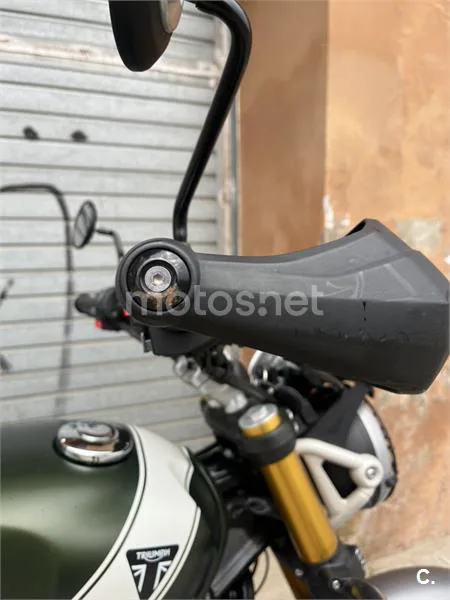 Triumph Scrambler 400 X - Vista 7