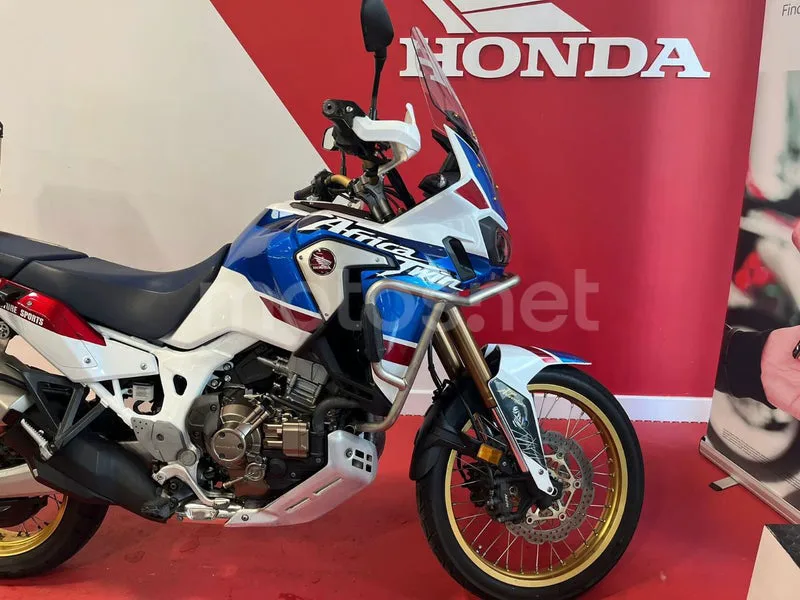 Honda CRF1000L Africa Twin - Vista 3