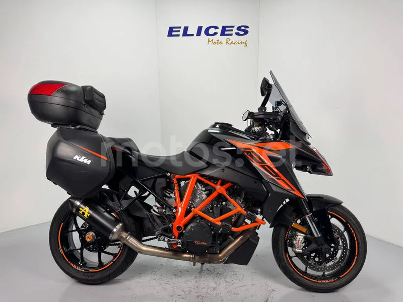 KTM 1290 Super Duke GT 10.300 € 2019 Madrid - 2