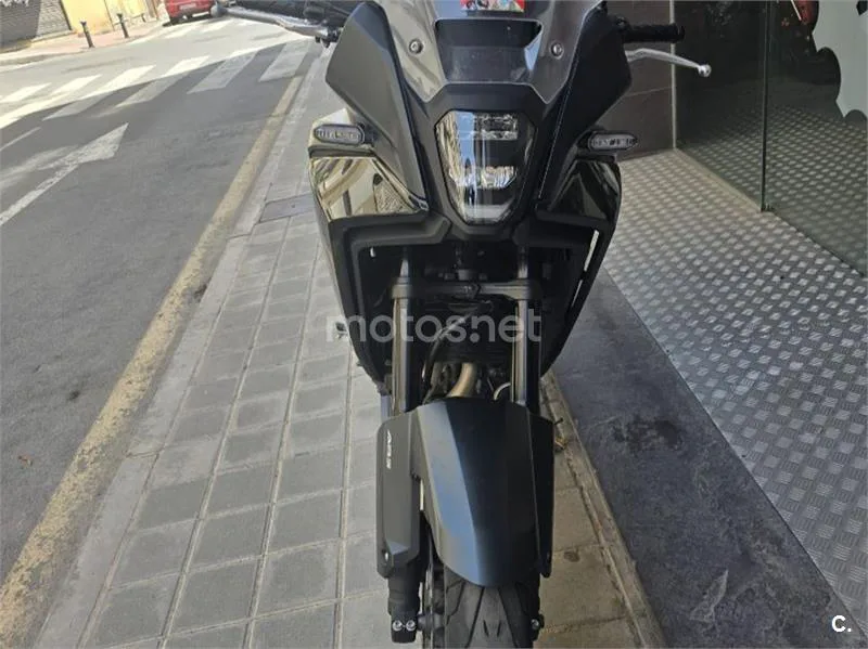 Honda NX500 - Vista 7