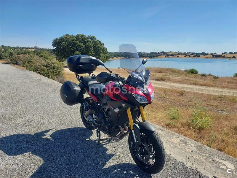 Yamaha MT-09 Tracer - Vista 11