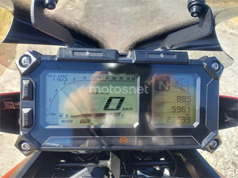 Yamaha MT-09 Tracer - Vista 16