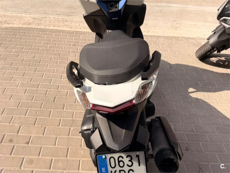 Honda Forza 125 - Vista 6