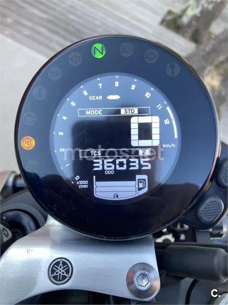 Yamaha XSR900 - Vista 5