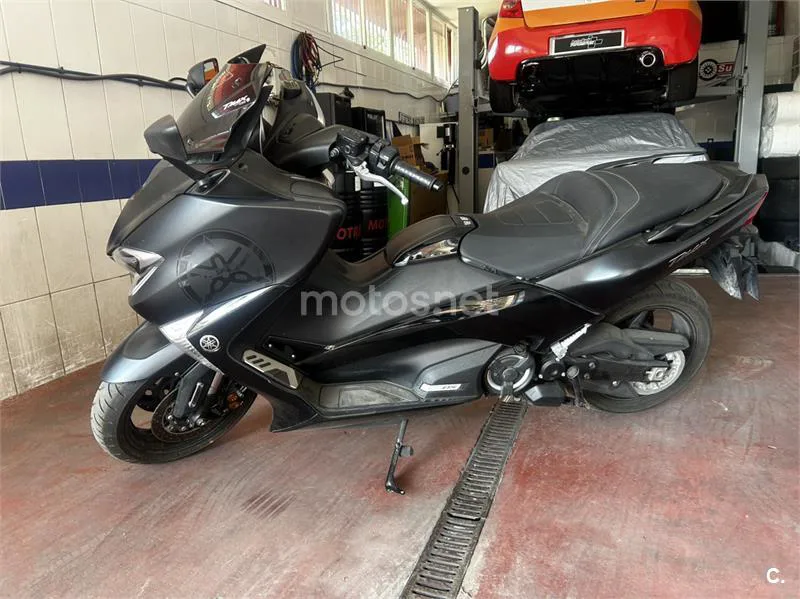 Yamaha TMAX 9500 € 2018 Granada - 1