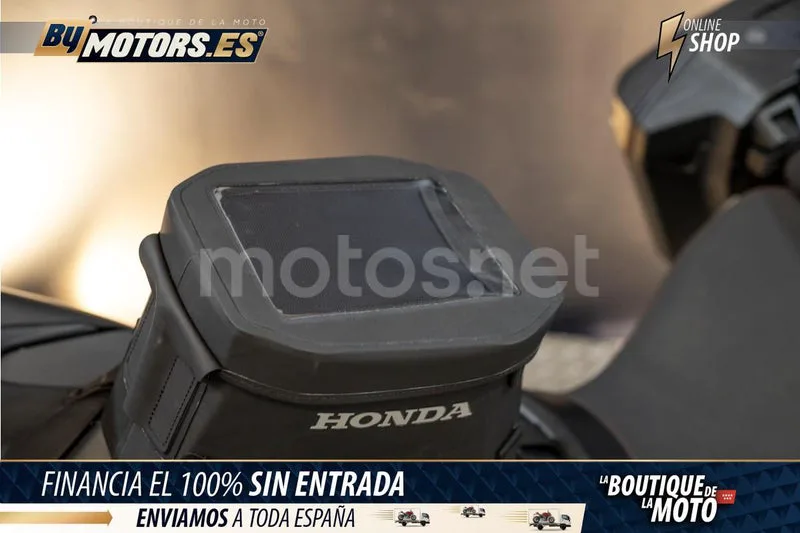 Honda NT1100 - Vista 21