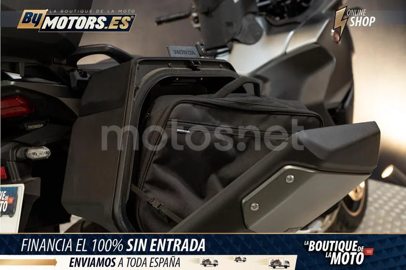 Honda NT1100 - Vista 28