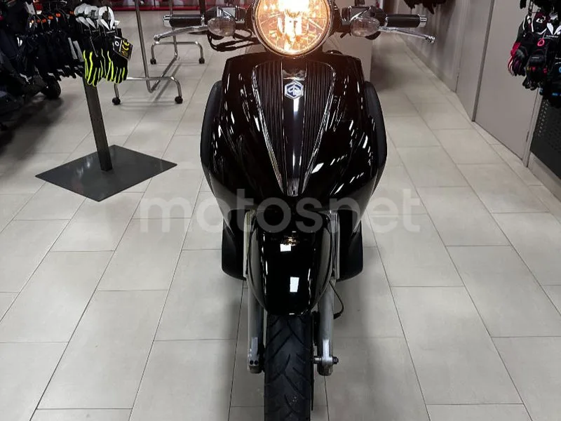 Piaggio Beverly 250 1400 € 2009 Almería - 2