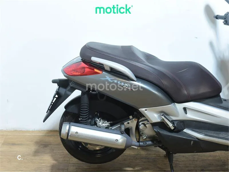 Yamaha XMAX 250 - Vista 3