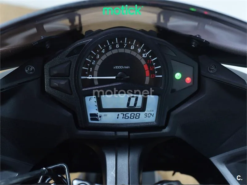 Kawasaki ER-6f - Vista 5