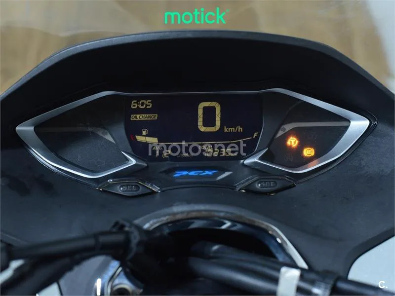 Honda PCX125 - Vista 5
