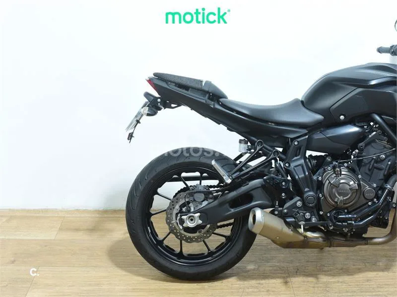 Yamaha MT-07 - Vista 3